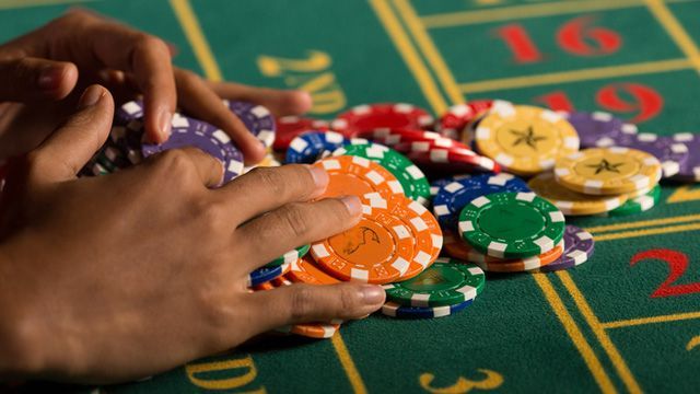 Casino World کھلاڑیوں کے لیے لائیو کیسینو سیکشن